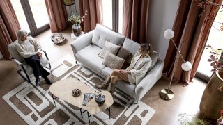 HEN_AMB_Toulouse_3zits_Livigno_creme_Cavo_Hendrik_bijzetafels_model3