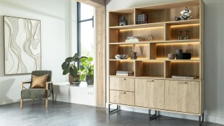 HEN_AMB_Castello_buffetkast_Northon_fauteuil_AAN