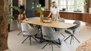 HEN_AMB_Ridgefield_tafel_naturel_Nikolas_stoel_modellen_2